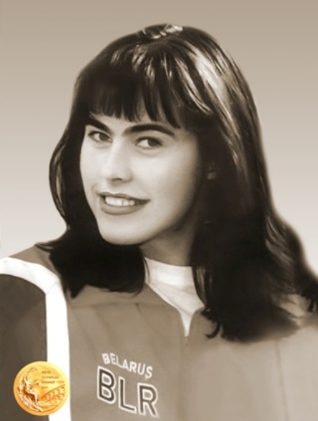 Крыніца ілюстрацыі: http://www.noc.by/olympic-games/team/chempiony-olimpijskih/karolchik-yanina-dislavovna-legkaya-atletika-tolkanie-yadra/