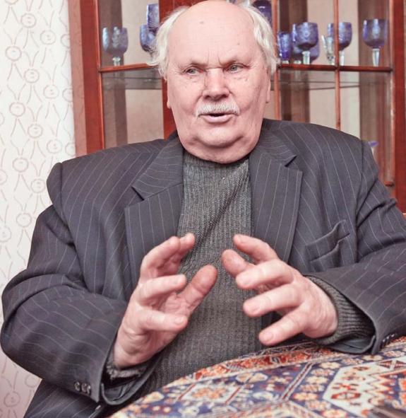 Источник иллюстрации: Советская Белоруссия. – 2010. – 7 мая (№ 82). – С. 9.