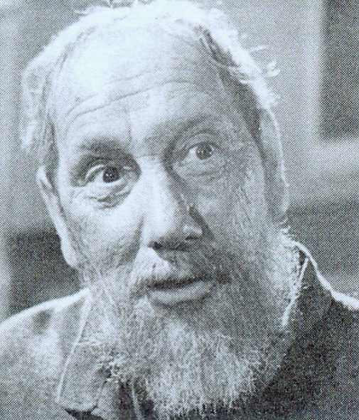 Г. Глебаў у ролі Фрола Баева (фільм "Адзінота"). Крыніца ілюстрацыі: Глеб Глебаў : жыццё і творчасць / Анатоль Сабалеўскі. – 2-е выд., удакладн. – Мінск : Беларуская навука, 2005. – 197 с.