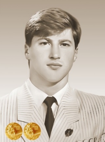 Крыніца ілюстрацыі: http://www.noc.by/olympic-games/team/chempiony-olimpijskih/renejskij-viktor-iosifovich-greblya-kanoe/