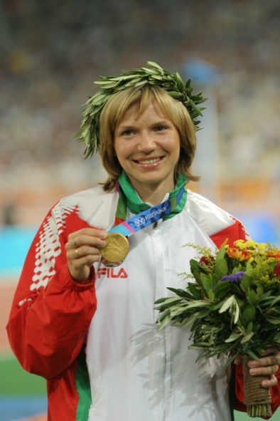 Несцярэнка (дзявочае Барцэвіч) Юлія Віктараўна