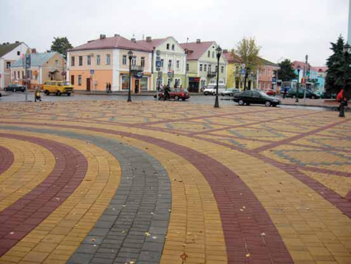 Источник иллюсторации: Архитектура и строительство. – 2009. – № 11. – С. 71. Старая часть города.