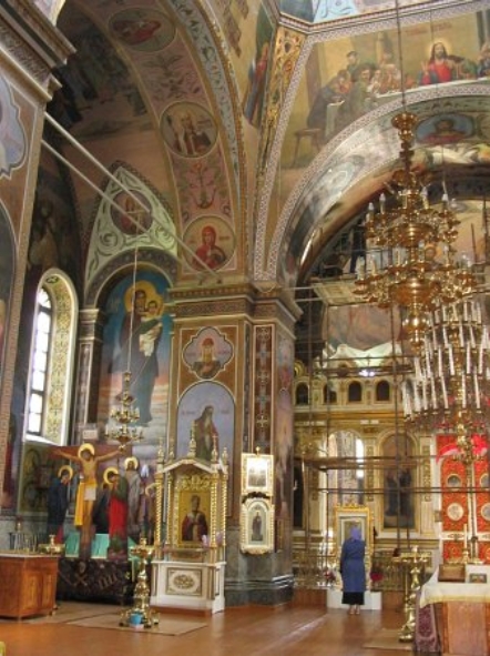 Інтэр'ер сабора. Крыніца ілюстрацыі: http://piligrim.by/content/view/378/506/