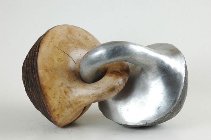 М.М. Петруль "Контрбаланс" (2009). Источник иллюстрации: http://piatrul.com/products/counterbalanse