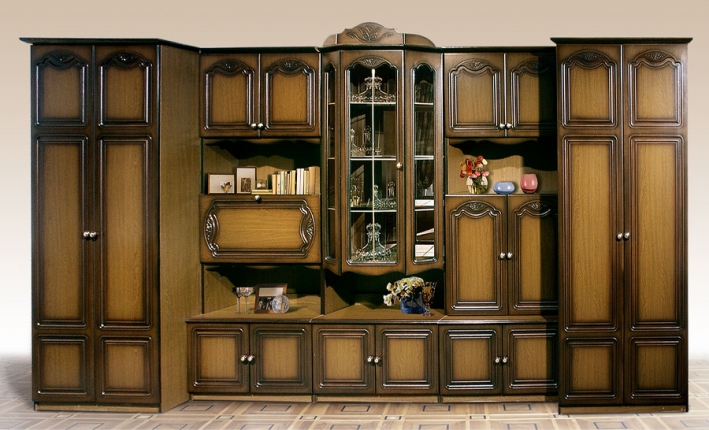 Набор мэблі для гасцінай "Слонім". Крыніца ілюстрацыі: http://www.slonimmebel.ru/gostinyeoaosloni.html