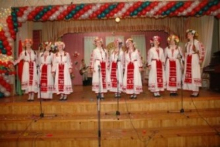 Магілёўскі ўзорны ансамбль народнай музыкі і песні "Танок"