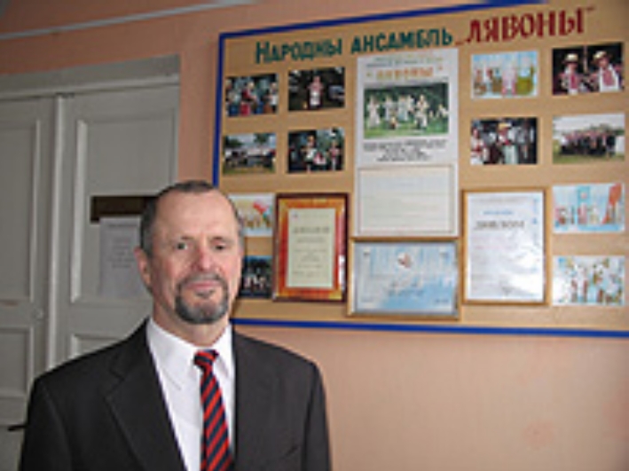 Крыніца ілюстрацыі: http://voronovo.grodno-region.by/ru/region/gordimsya/kniga-slavy