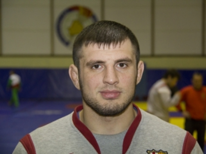 Крыніца ілюстрацыі: http://wrestling.by/index.php?option=com_temoevents&view=member&id=345&group=39&lang=ru