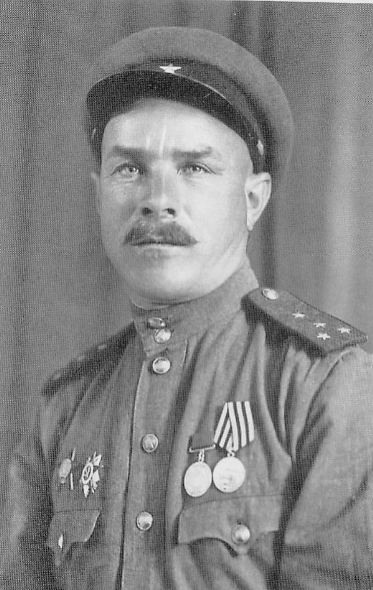 Крыніца ілюстрацыі: Архитектура во имя жизни : сборник биографических очерков и документов известных деятелей белорусской архитектуры / Белорусский государственный архив научно-технической документации. – Минск, 2007. – 151 с.